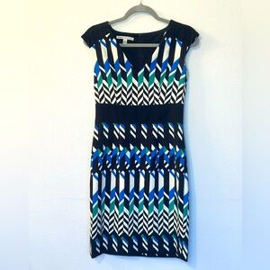 Maggie London Midi Business Casual Geometric Dress, Cap Sleeves. Size 6 EUC